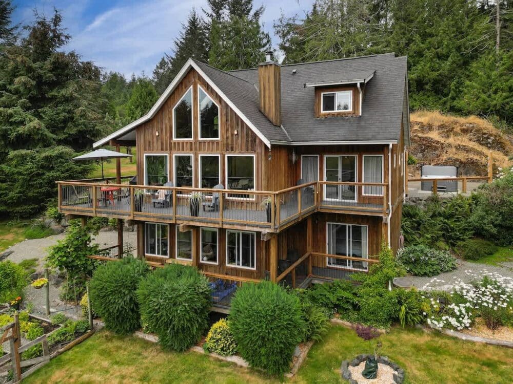 Nowhere Sooke Escape Main Image